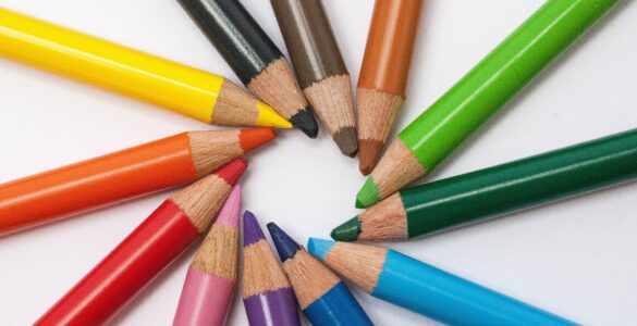 colored pencils 374771 1920