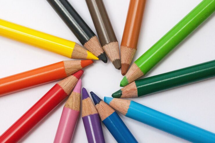 colored pencils 374771 1920